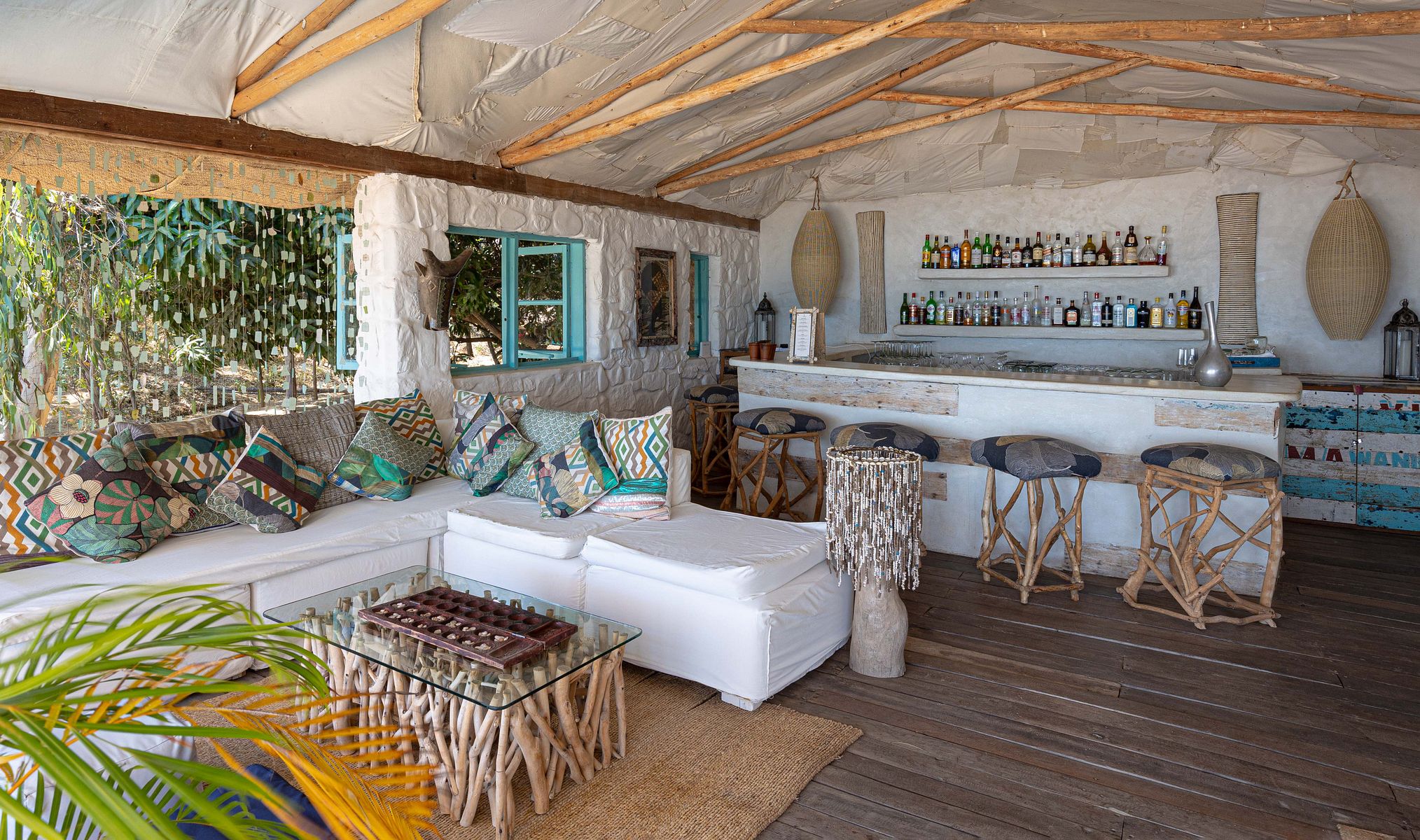 Accommodation and guest areas at Kaya Mawa